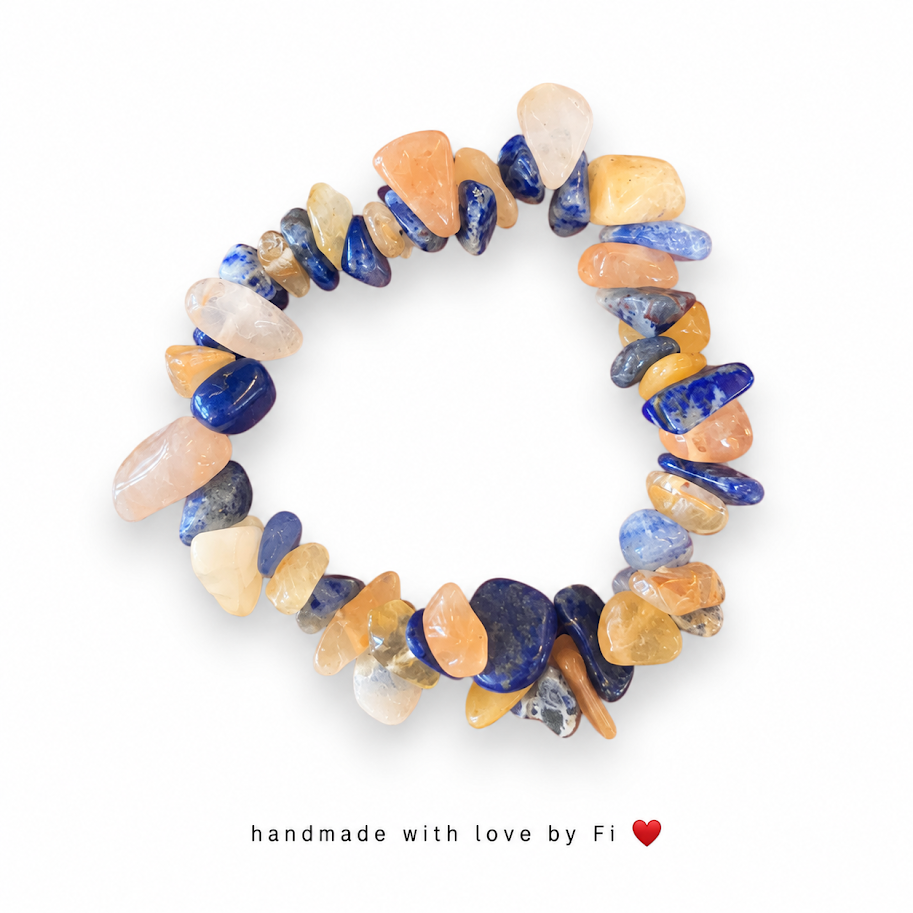 Sodalite, Peach Aventurine & Clear Quartz Chip Bracelet handmade by Fi